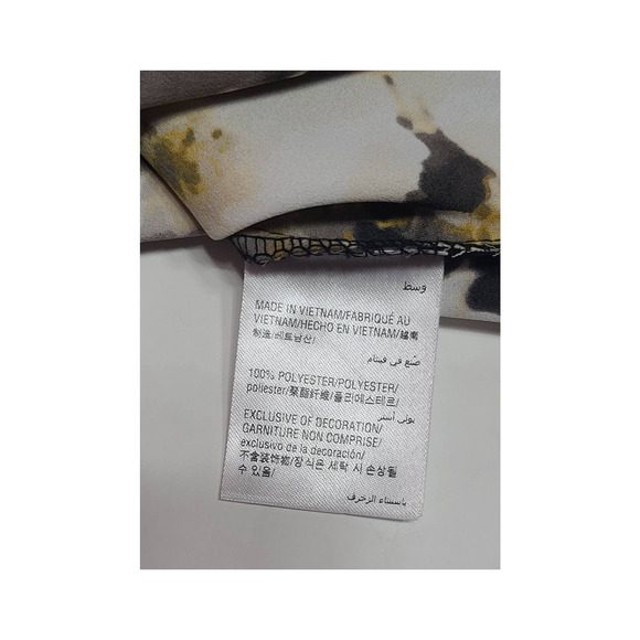 Alfani yellow black floral long sleeve ruffle blouse women's medium v hem - Picture 7 of 7